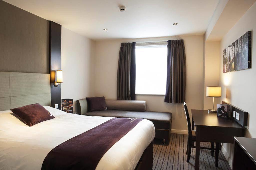 Premier Inn Premier Inn York South West Eksteriør billede